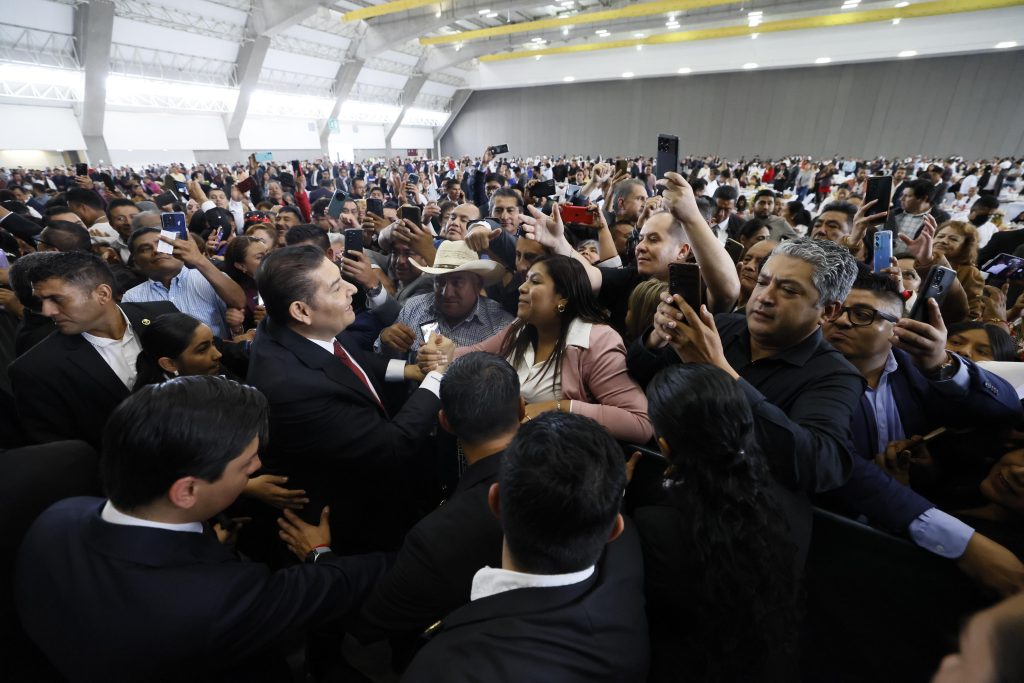 3f103775-7bfa-4e65-b292-e92123ebc119