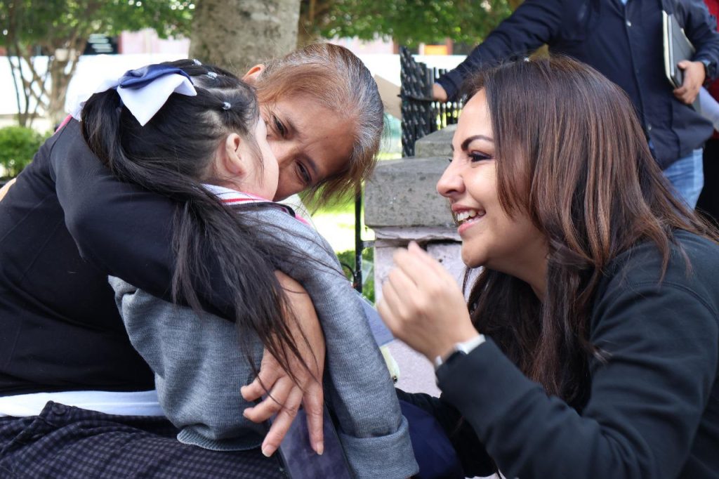 c2909bf9-0c8b-4b6a-b9e9-addd02d2318b