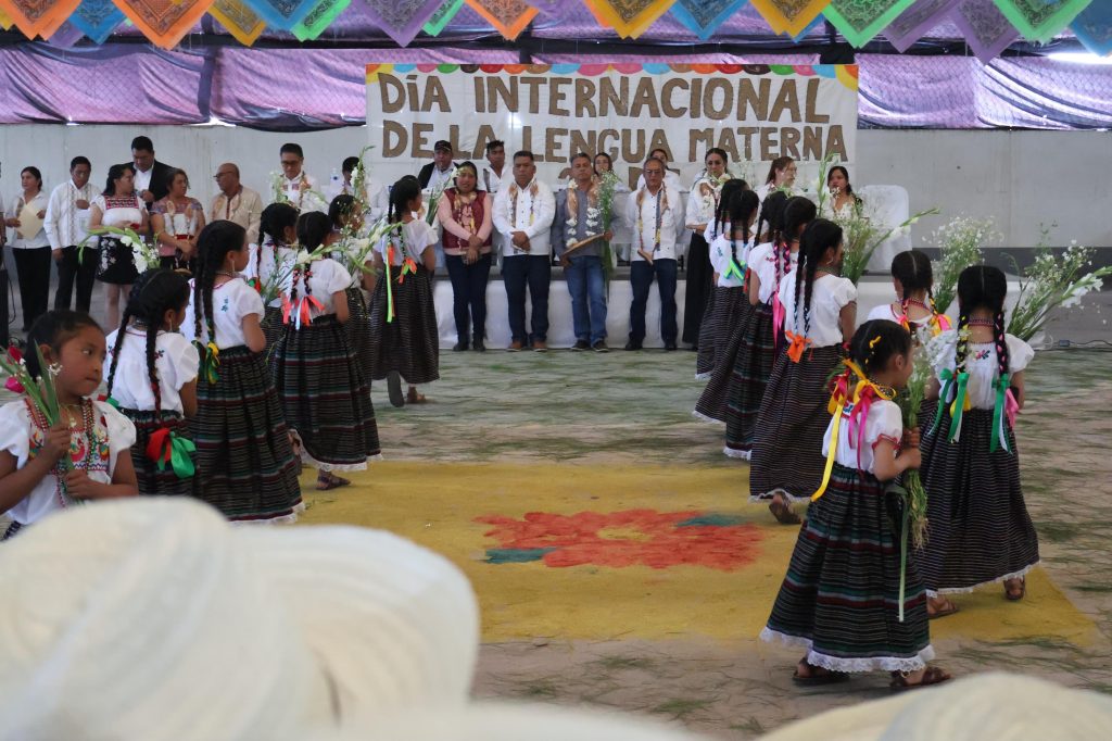 ecc4d5bc-a648-430b-8c99-3041688248e1